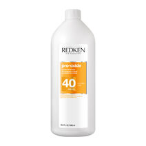 Pro-Oxide Cream Developer 40 Vol. - Redken | L'Oréal Partner Shop